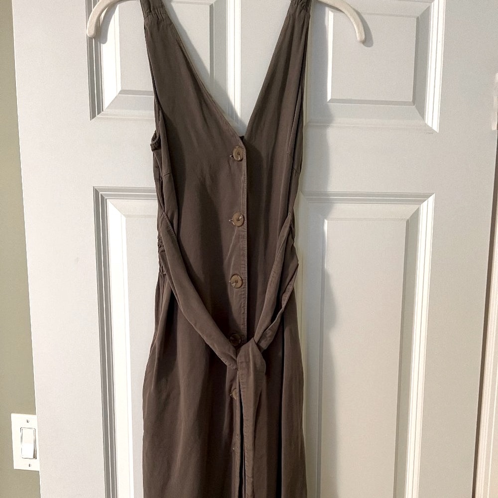 Midi calf length dress,  sleeveless, button front with tie,  olive green